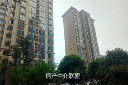 华龙西苑3室2厅1卫86万103m2出售分期低费用